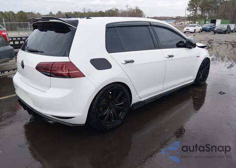 2017 Volkswagen Golf Gti S 4-Door z USA, uszkodzony, nr VIN 3VW4T7AU7HM013076